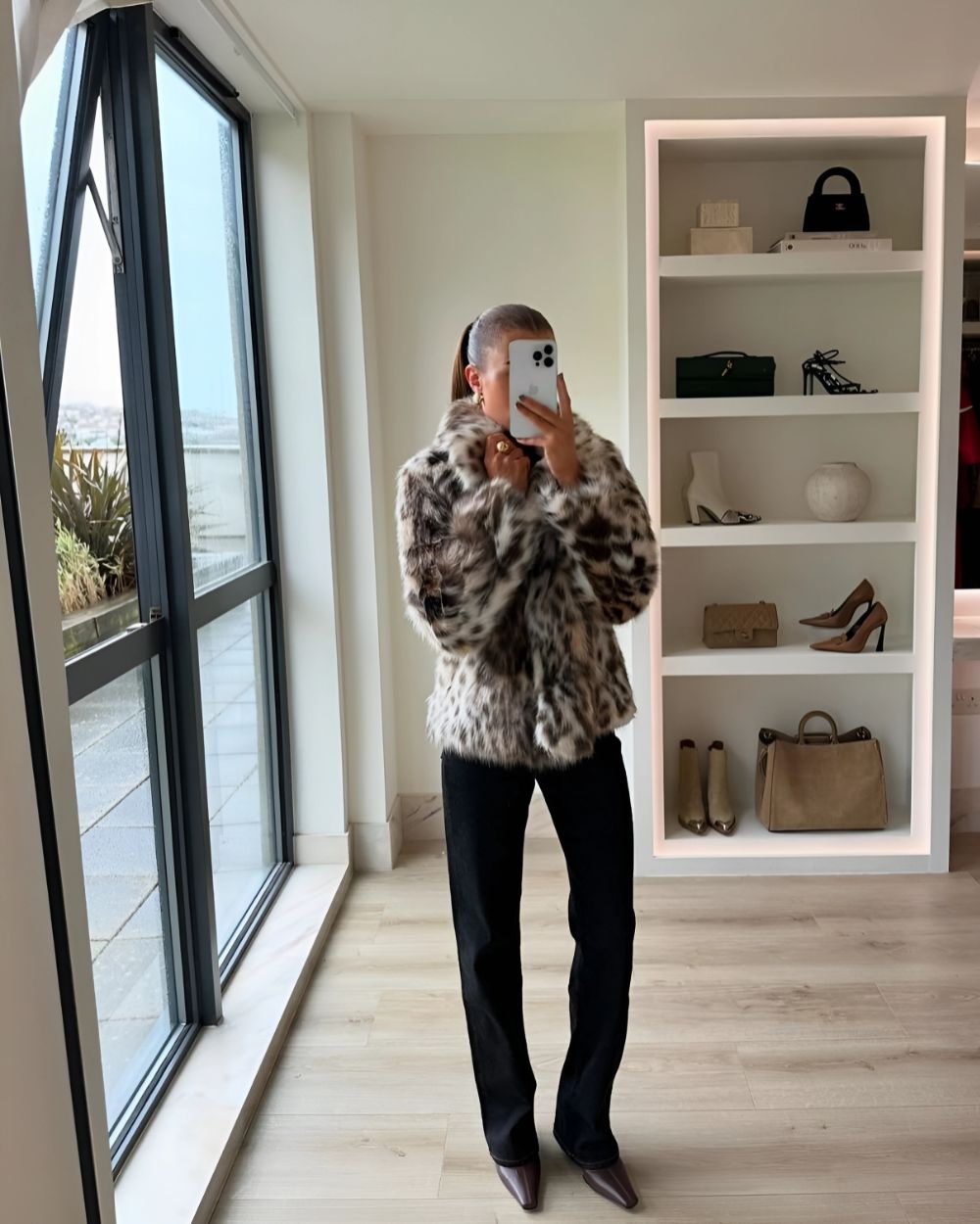 LEOPARD FAUX FUR COAT