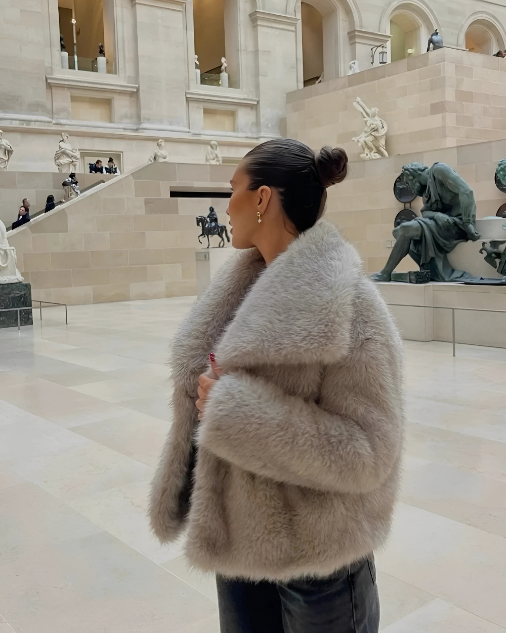 CLASSIC FAUX FUR COAT